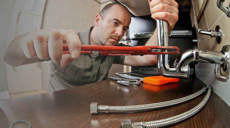 Expert burst pipe repair services in Penelope, TX